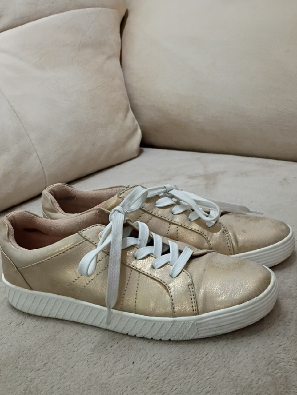 NaturalizerSOUL Metallic Gold Sneakers with White Insole.